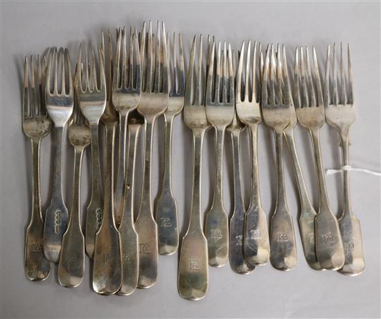 A set of twelve George V silver fiddle pattern dessert forks and four table forks (one plated).